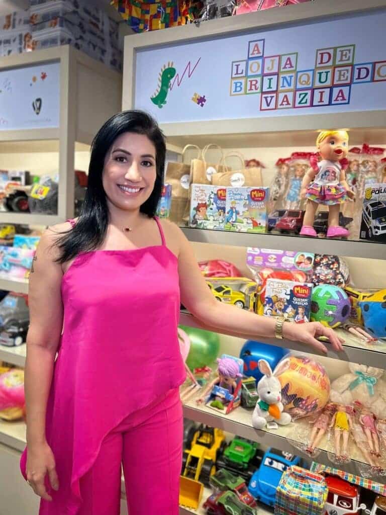 Loja de Brinquedos Vazia