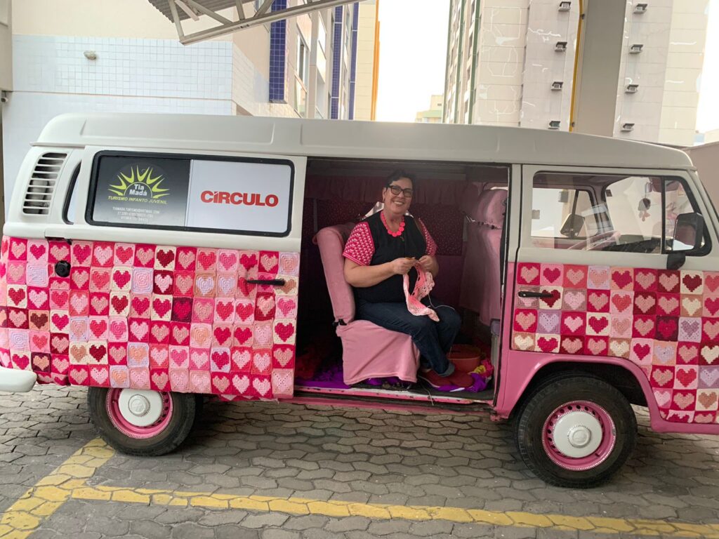 Kombi leva arte do sistema prisional do Espírito Santo a maior feira artesanal da América Latina