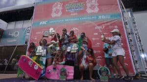 luna hardman conquista etapa mundial de bodyboard no es