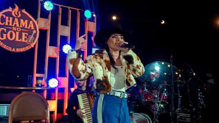 patricia ribeiro leva turne ao espirito santo e minas gerais e lanca novo hit pegante