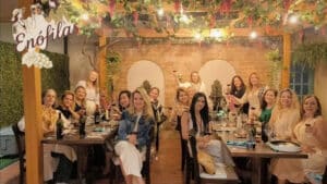 enofilas confraria feminina transforma o vinho em ponto de encontro conexao e afeto entre mulheres