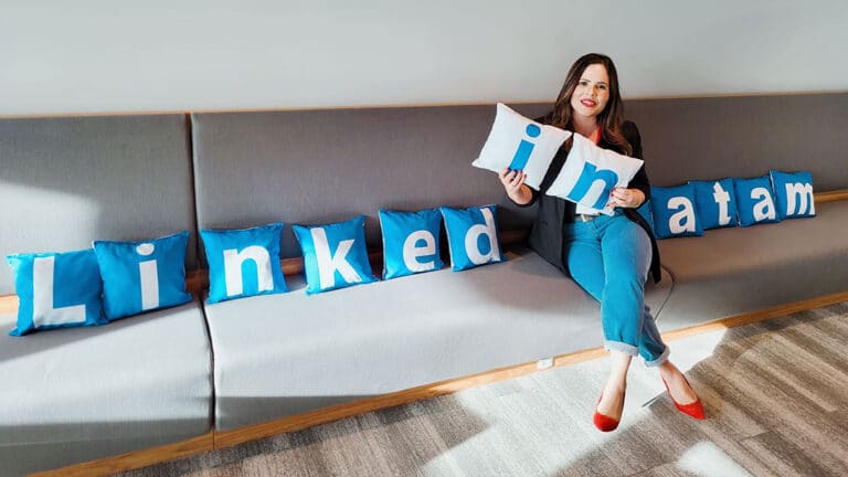 linkedin deixou de ser curriculo e virou poder por que a plataforma se tornou estrategica para carreiras e negocios