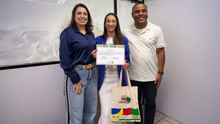 lojinha da marina e contemplada em edital estadual e reforca atuacao nas politicas para a juventude