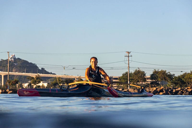 da sala de aula para o mar professora de vitoria vai levar o espirito santo para o mundial de canoa havaiana 01