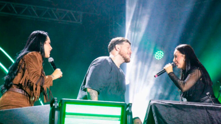 dupla capixaba canta com ferrugem diante de mais de 52 mil pessoas na festa do divino em viana