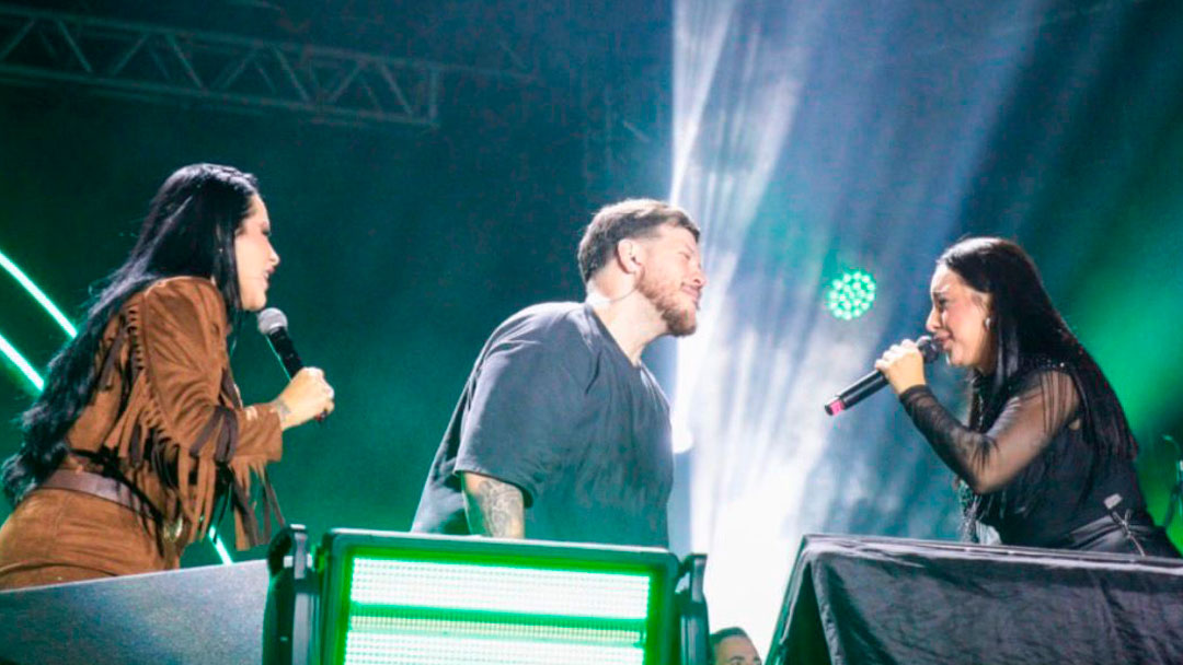 dupla capixaba canta com ferrugem diante de mais de 52 mil pessoas na festa do divino em viana