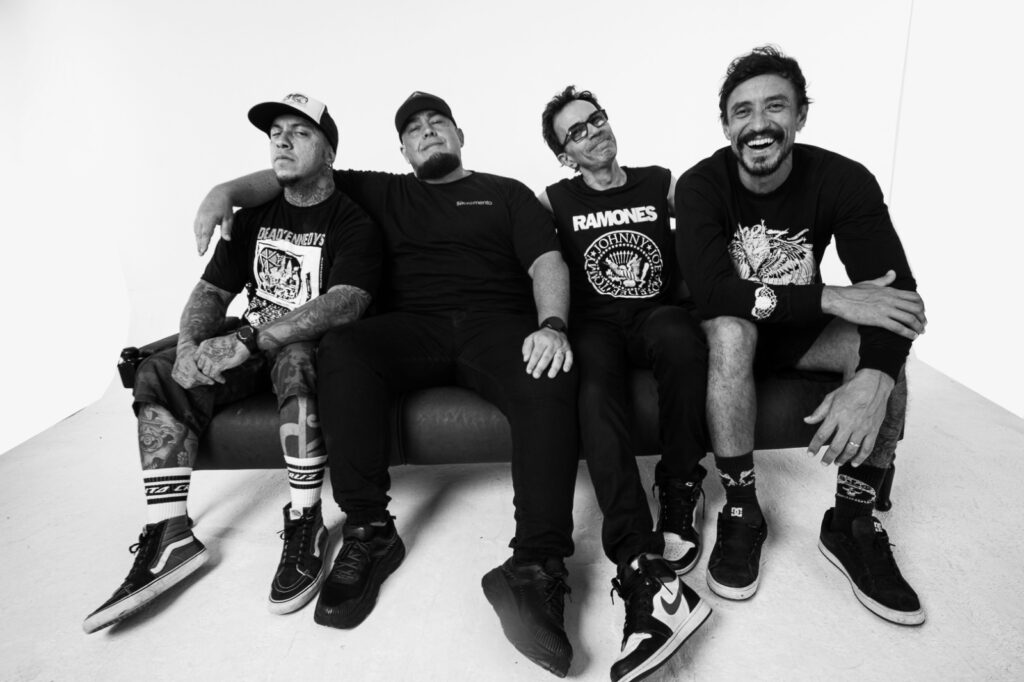 vibra rock brasil anuncia raimundos como primeira atracao da edicao de 2027 em vitoria 01
